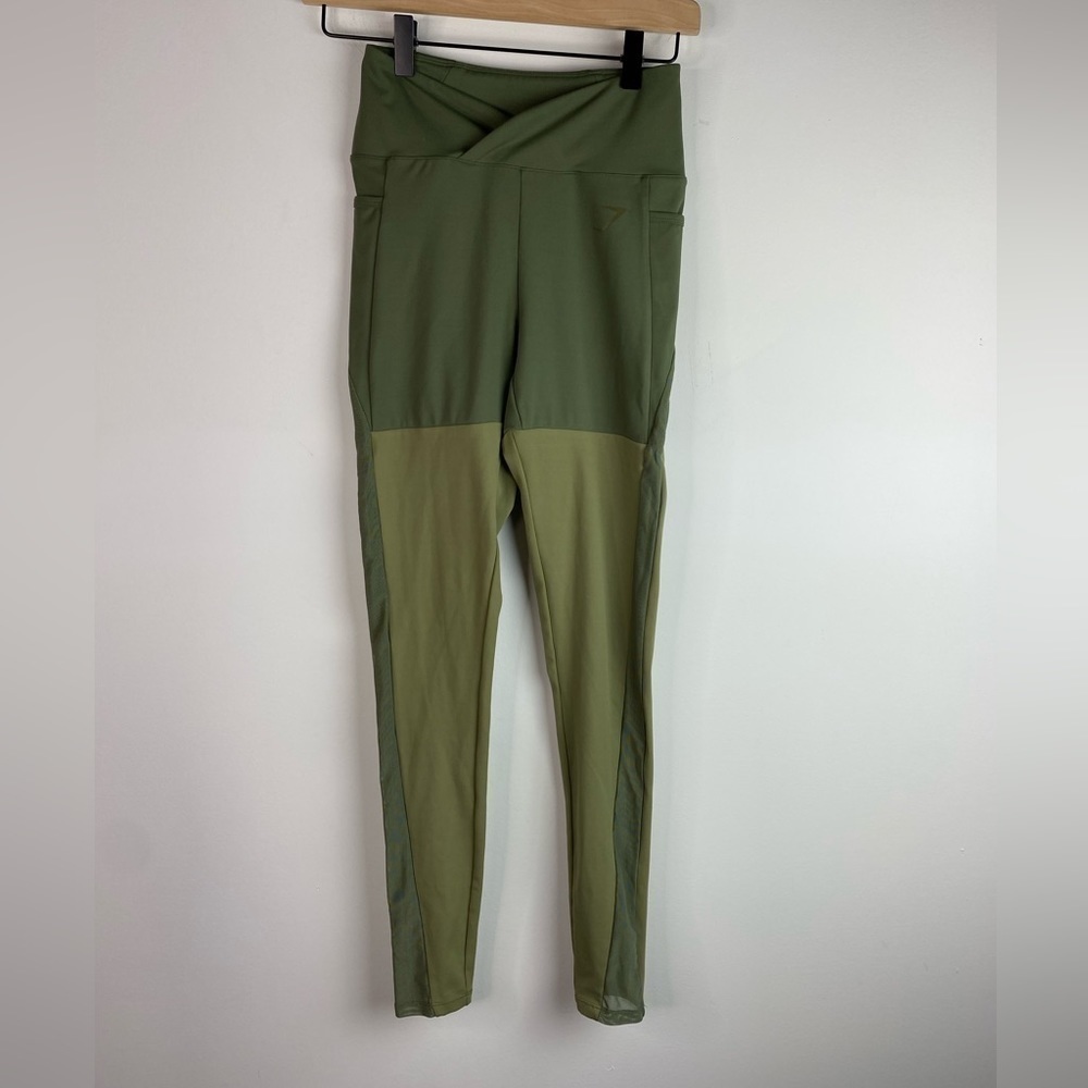 NikkiBlackketter x gymshark leggings XS green